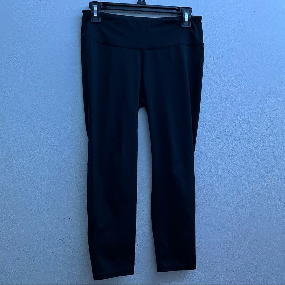 Old Navy Active Capri leggings